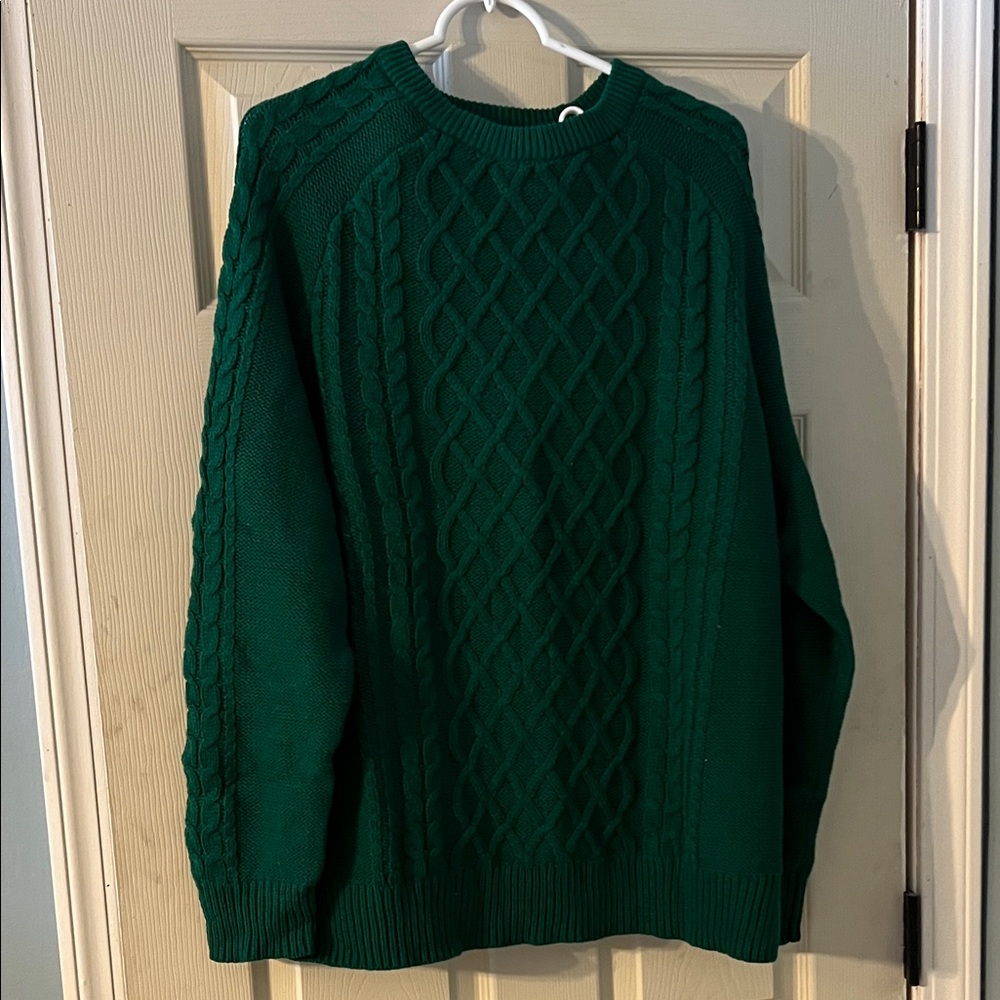Women’s Green Cable Knit Sweater